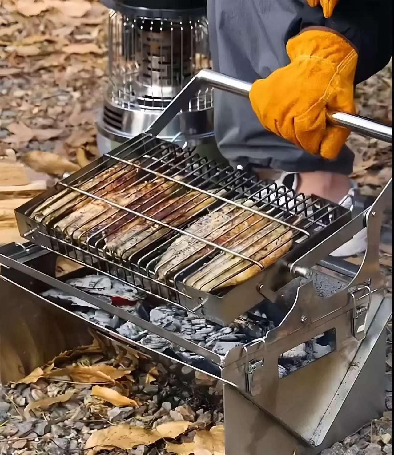 Parrilla de carbón plegable extremadamente giratoria