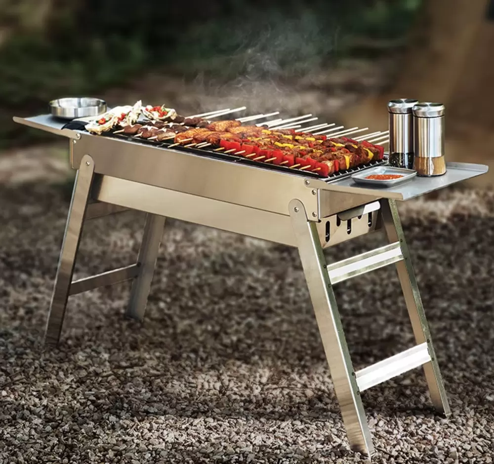 Estufa de barbacoa de carbón plegable minimalista