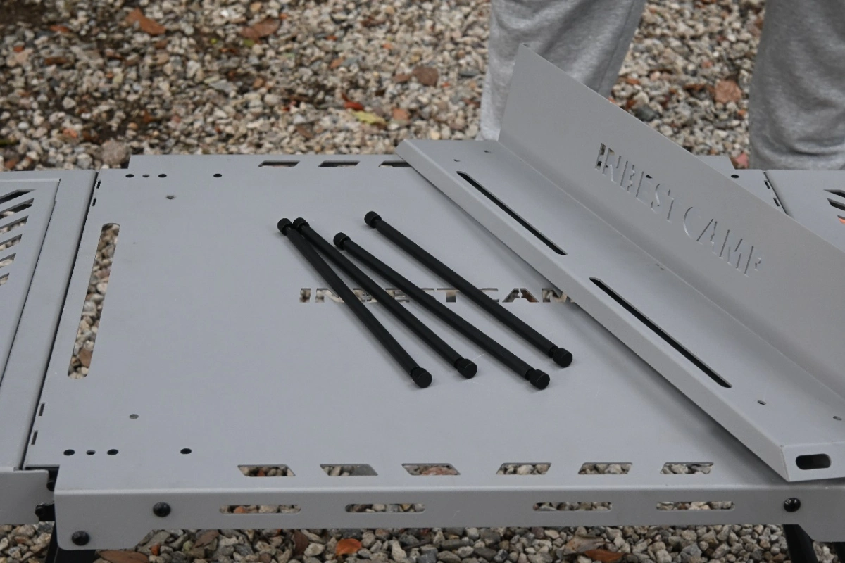 Mesa desmontable para acampar al aire libre